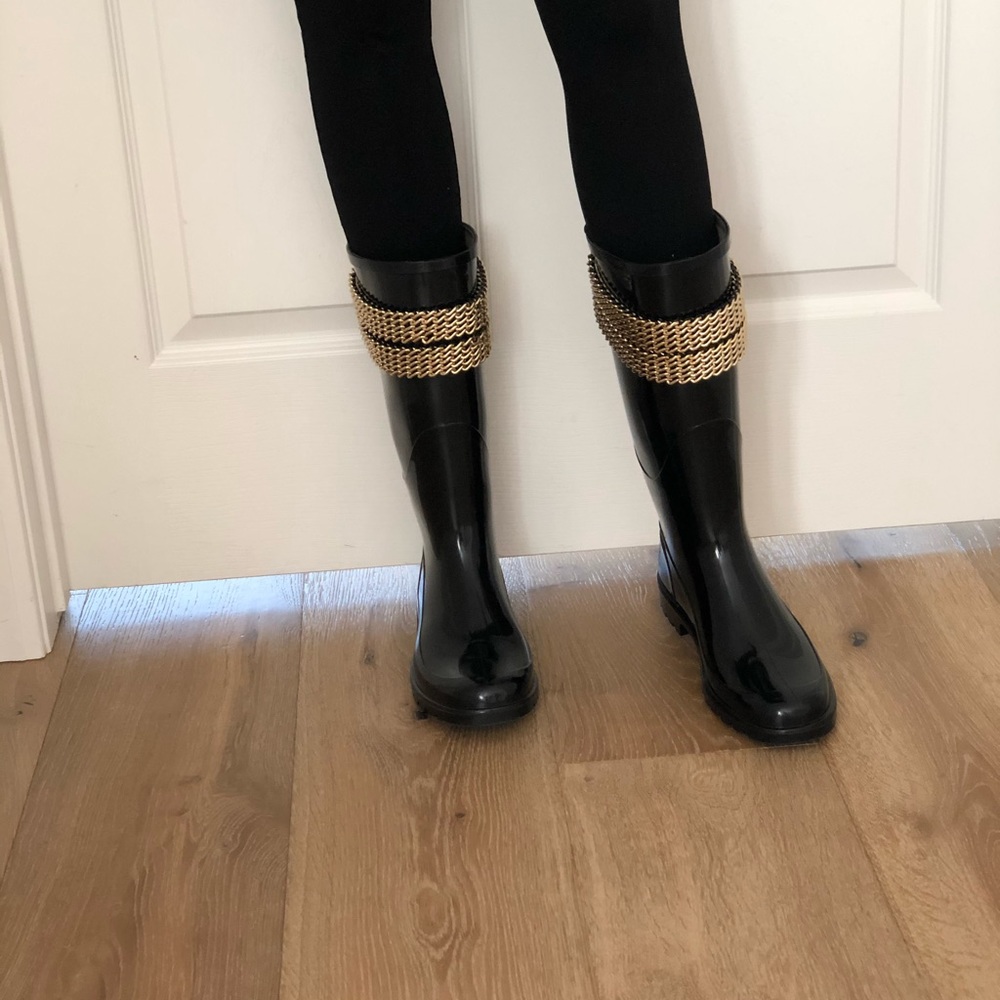 Burberry Rain Boots - Picture 9 of 13